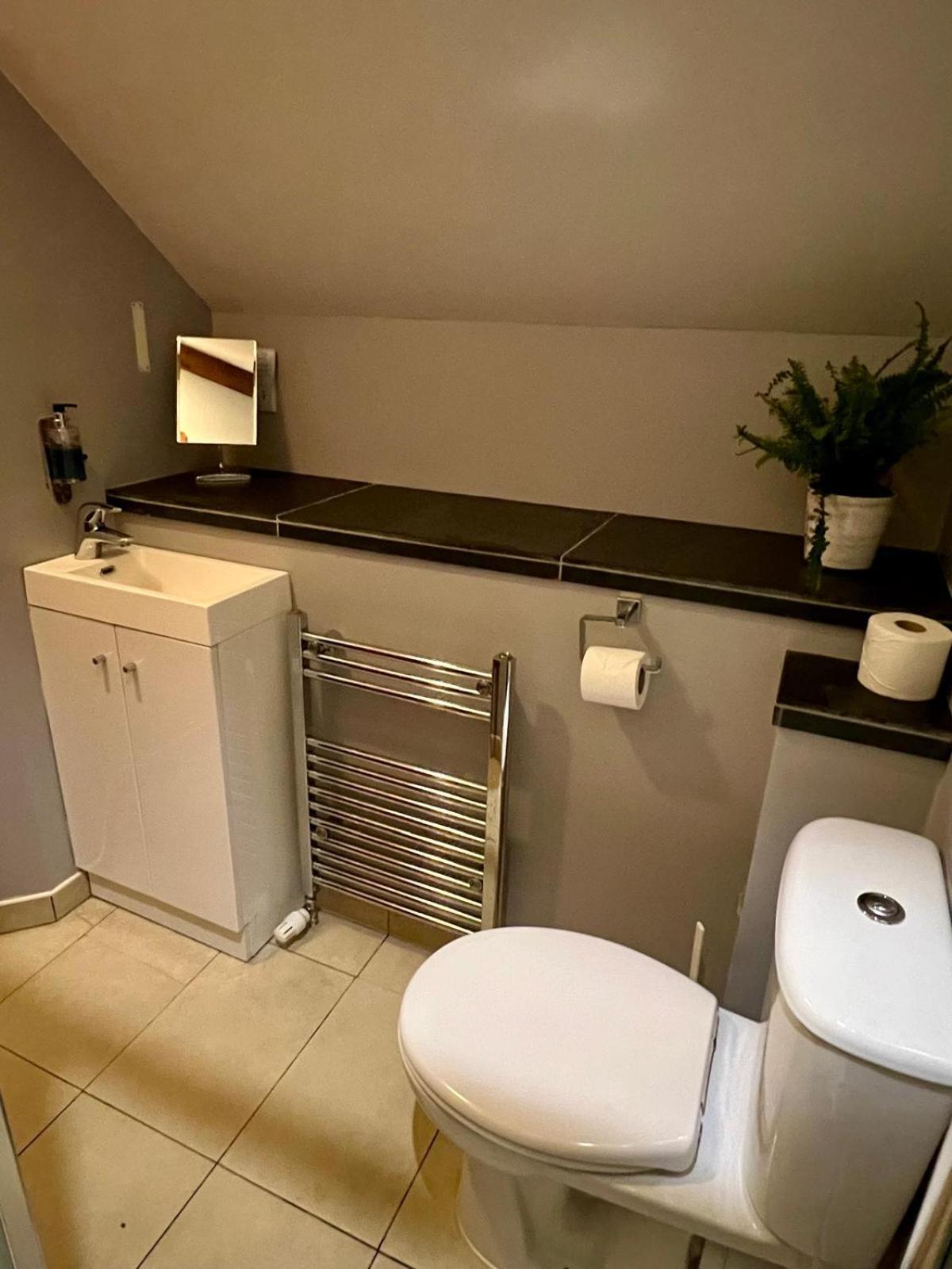 Cader Mountain View Cottage With Hot Tub In Snowdonia Долгеллау Экстерьер фото