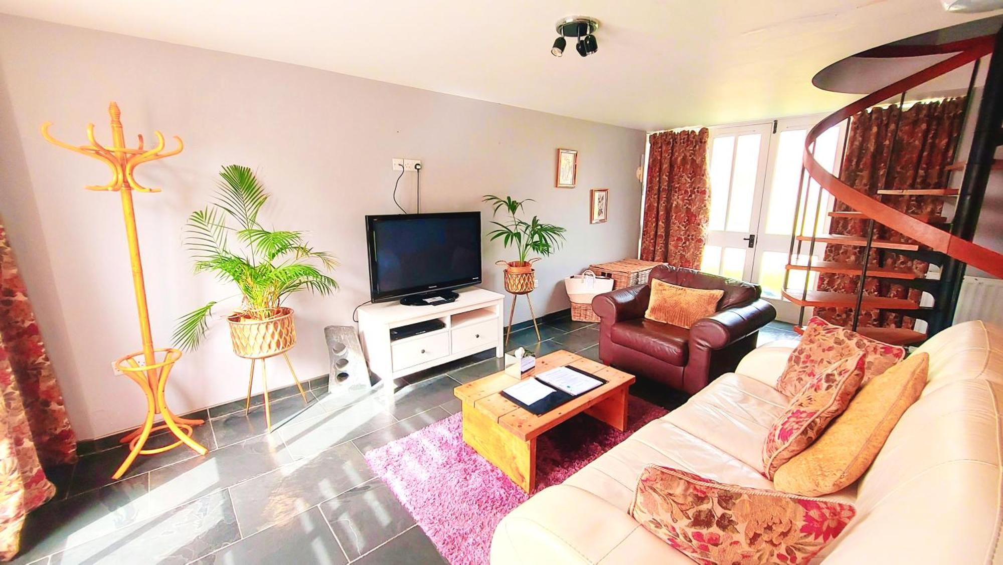 Cader Mountain View Cottage With Hot Tub In Snowdonia Долгеллау Экстерьер фото